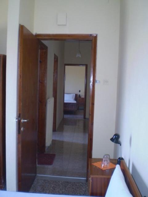 Hotel Apolafsi Volos Quarto foto